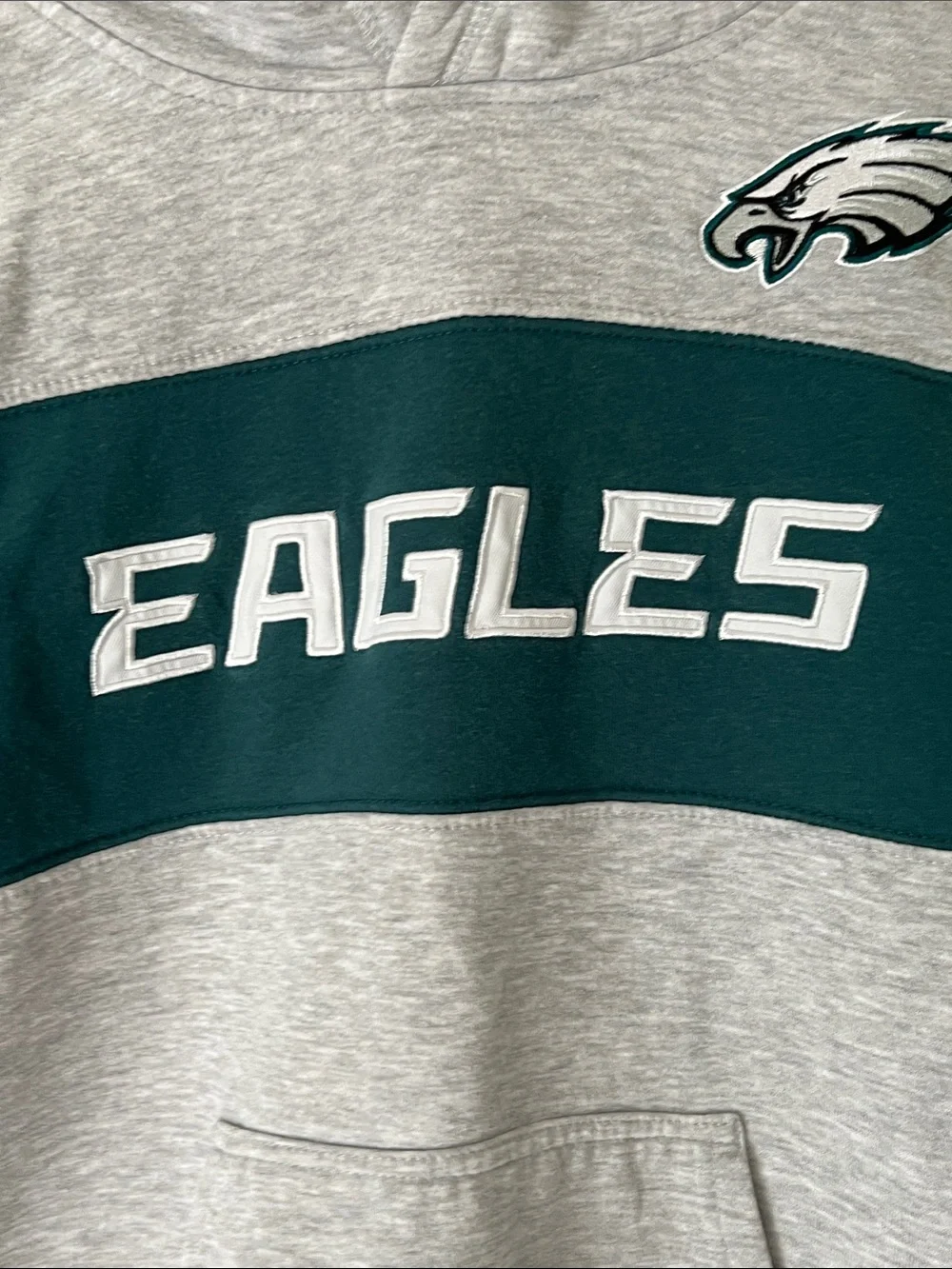 NFL Philadelphia Eagles Kids' Gray & Green Pullover Hoodie